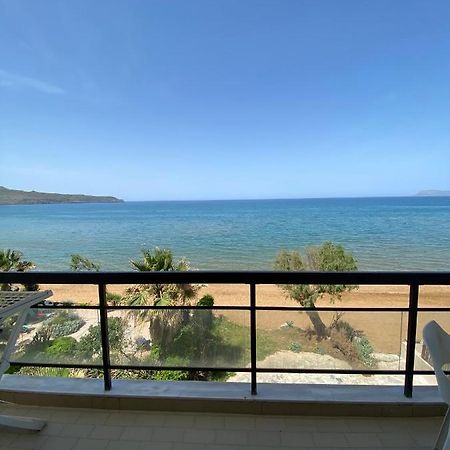 Nefeli Rooms Agia Marina Exterior foto