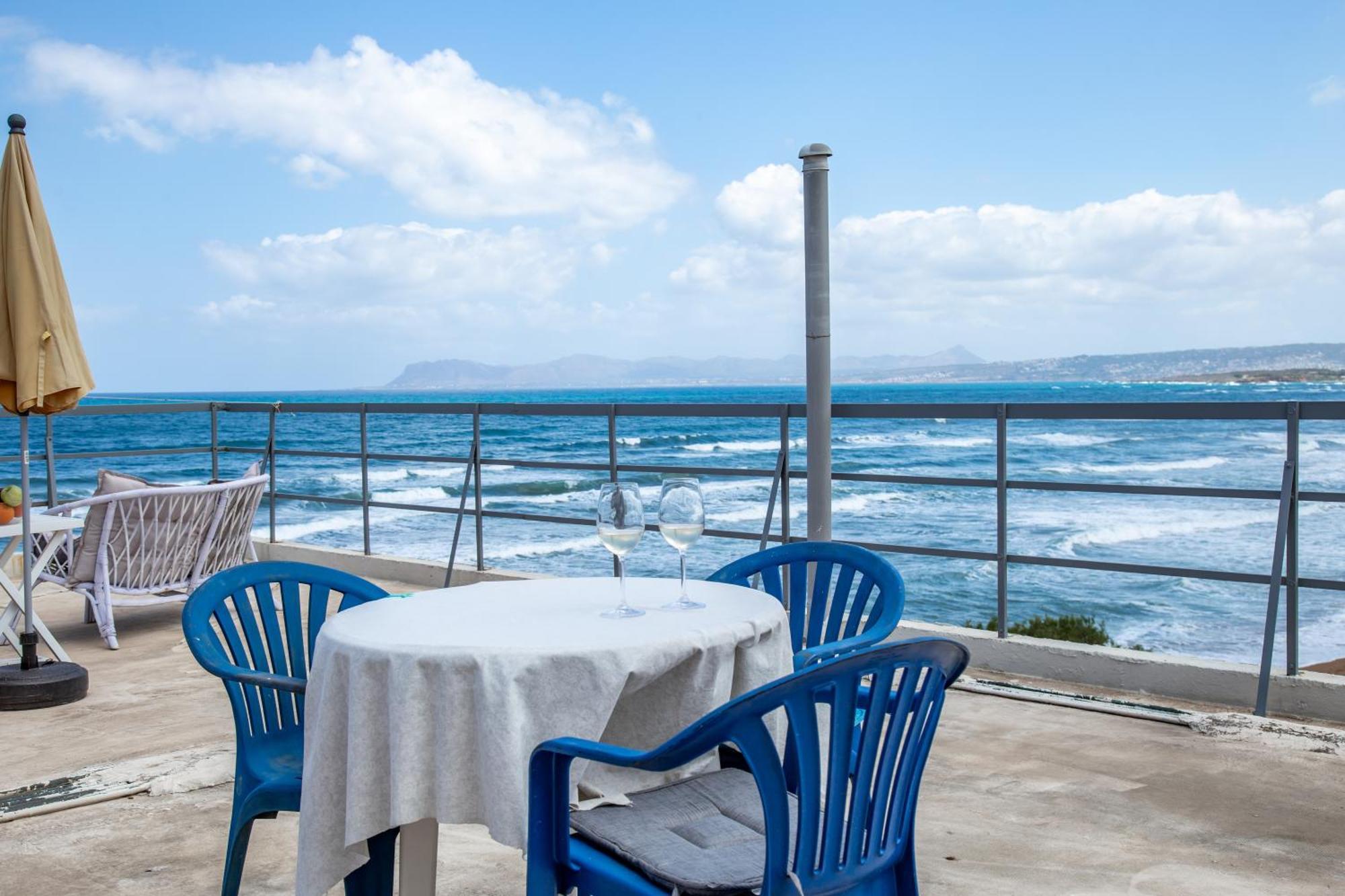 Nefeli Rooms Agia Marina Exterior foto