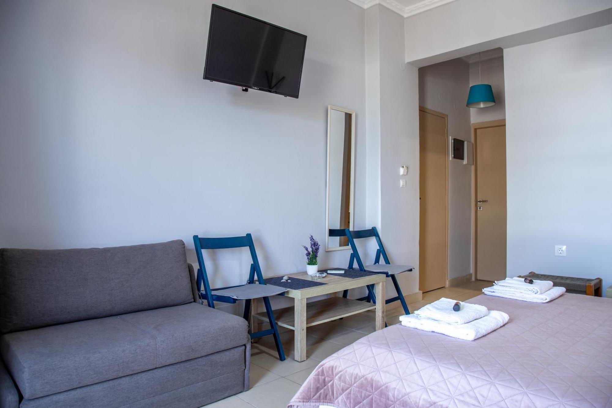 Nefeli Rooms Agia Marina Exterior foto