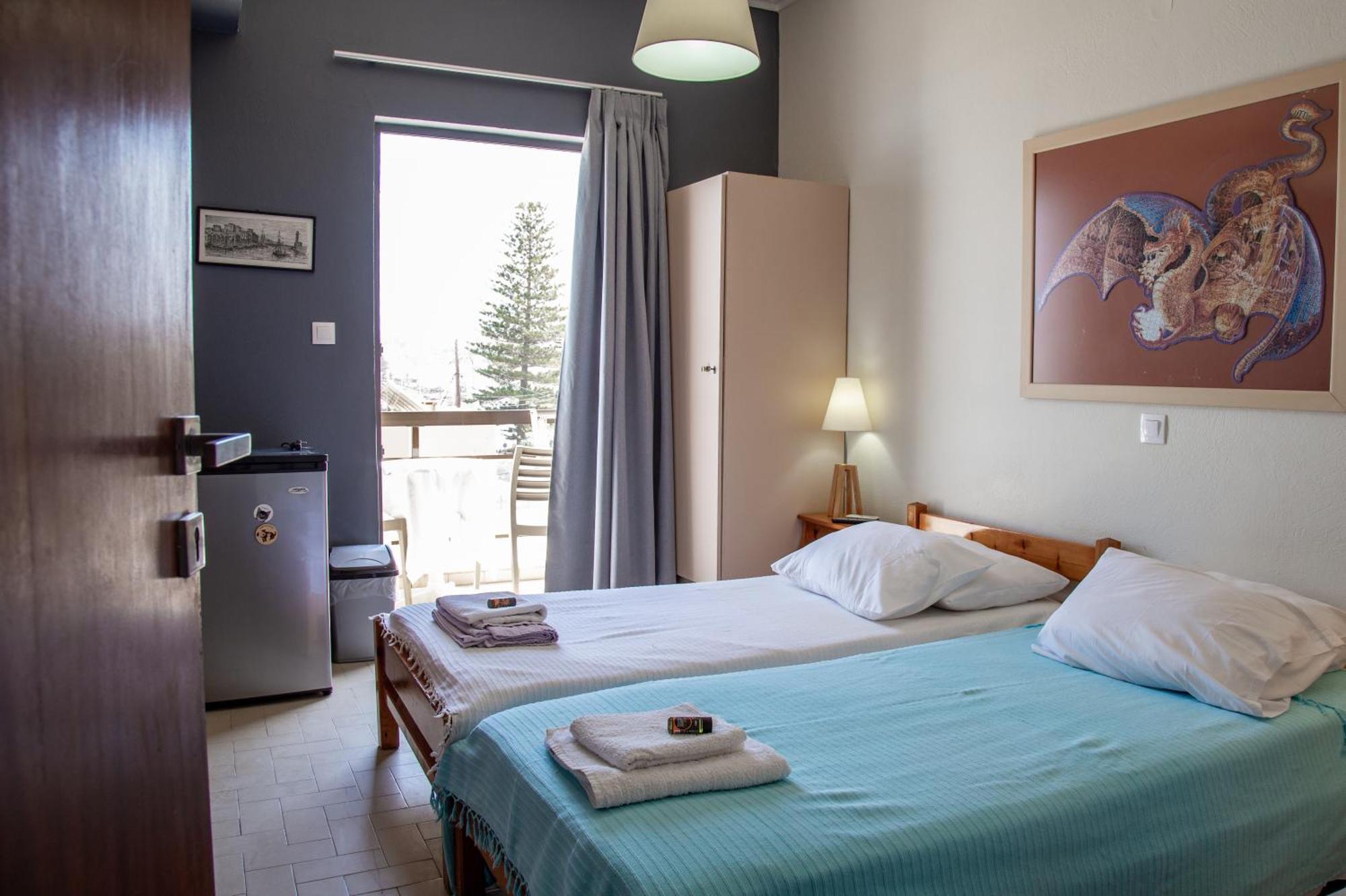 Nefeli Rooms Agia Marina Exterior foto