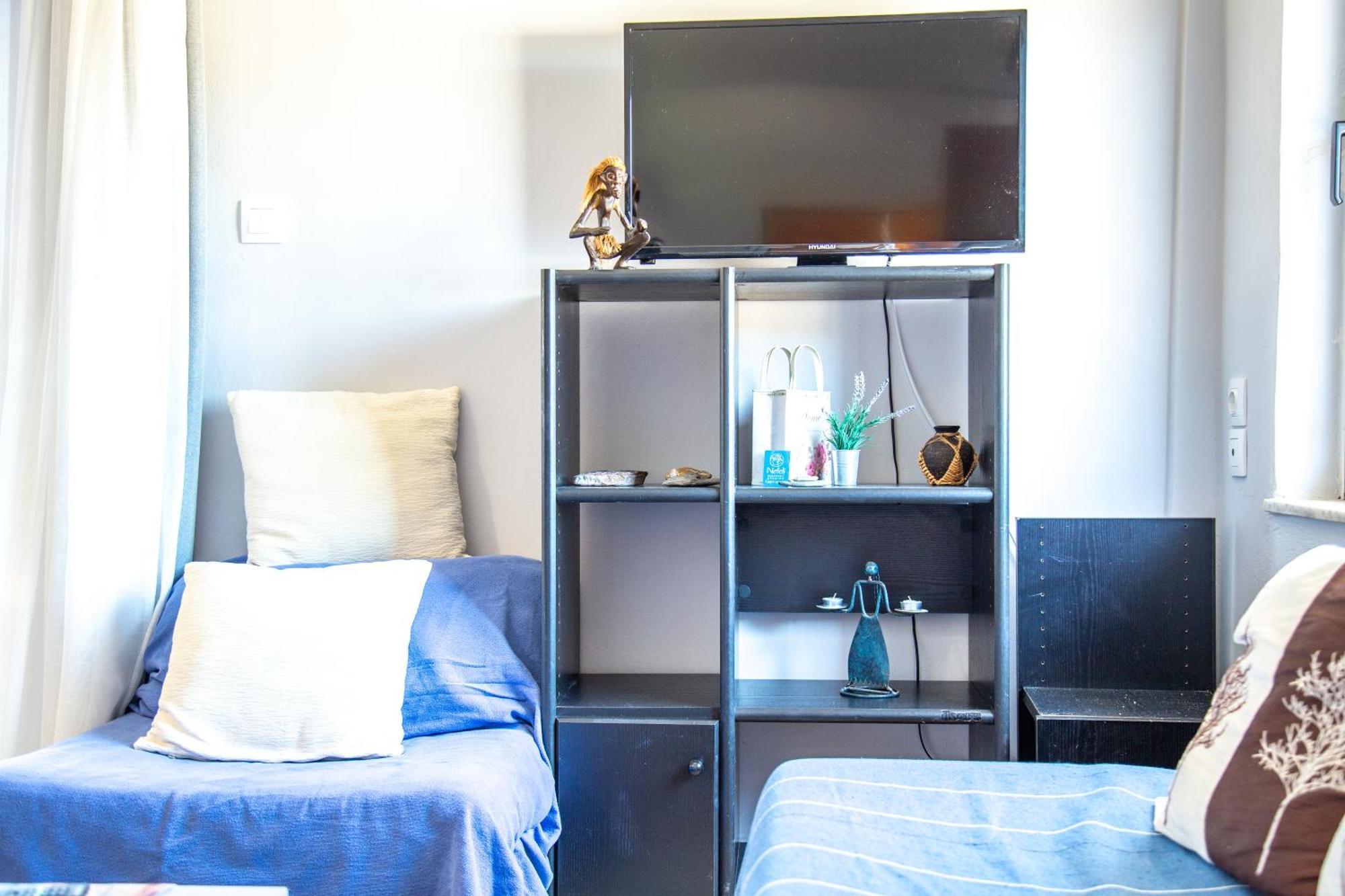 Nefeli Rooms Agia Marina Exterior foto